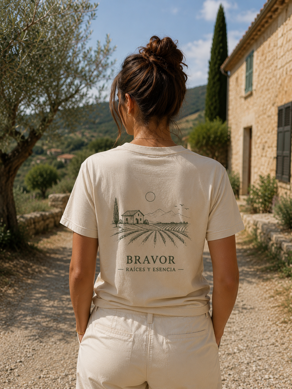 Camiseta Bravor – Raíces y Esencia